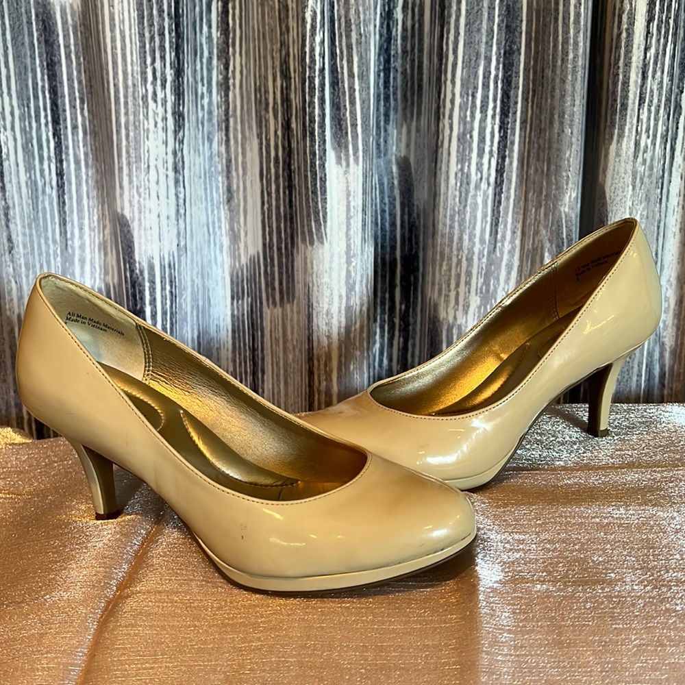 Kelly&Katie heels